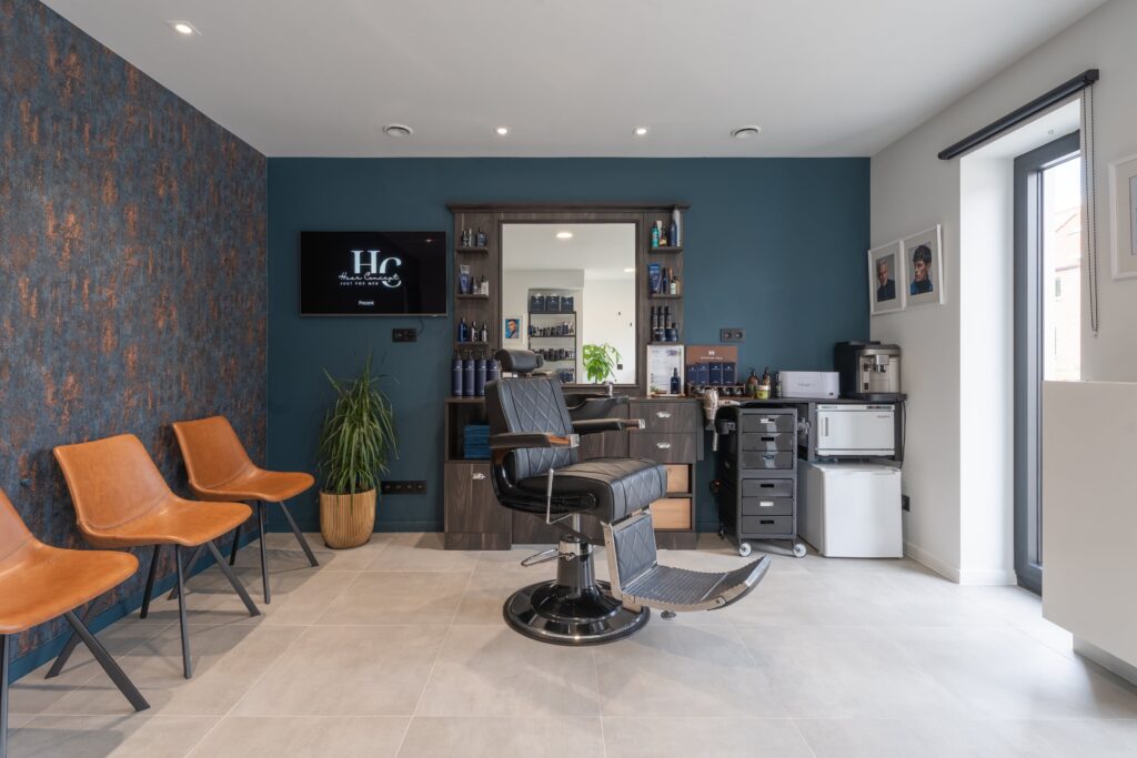Professionele Kapperstoel en interieur bij Haar Concept